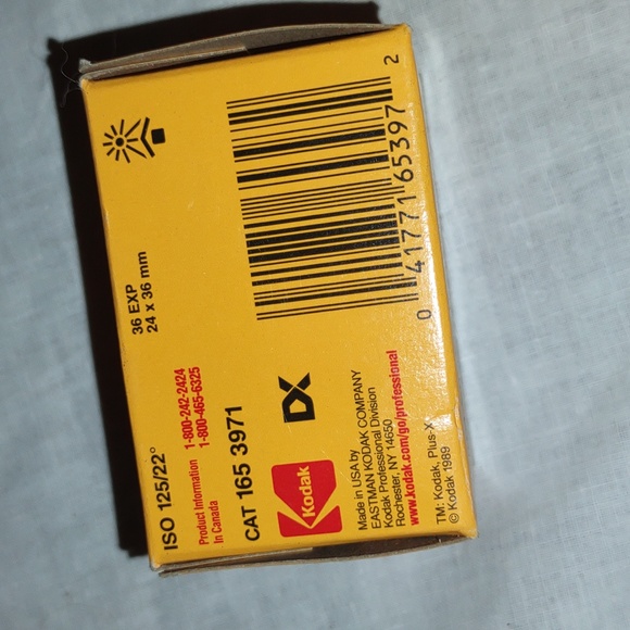 Kodak Plus -X pan 125 PX 235-36 exp.unopened black & white prints - Picture 3 of 3